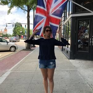 Meet your Posher, Ashley